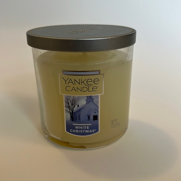 Yankee Candle Accents Yankee Candle White Christmas 7oz Poshmark